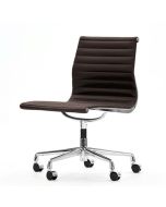 bluefurn conference Chair Leather on wheels without armrest | Eames style EA105